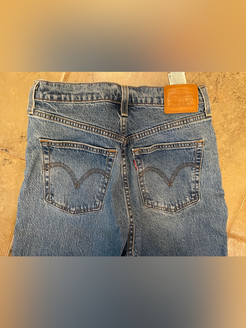 Levi's Ribcage Bell - Picture 4 of 6